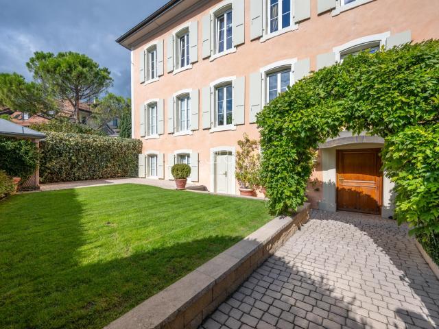 Haus kaufen in Aubonne, Waadt