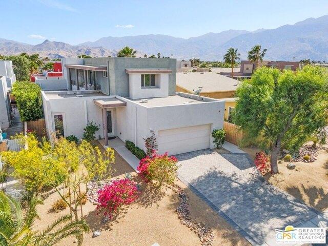 House for sale in Palm Springs, California