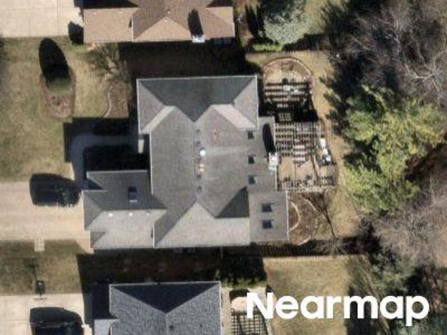 House for sale in Willow Springs, Illinois
