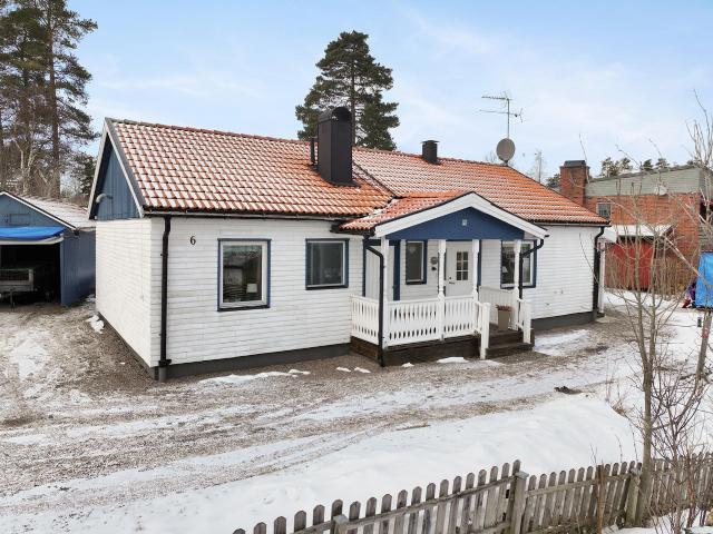 Villa till salu i Åmål, Västra Götaland