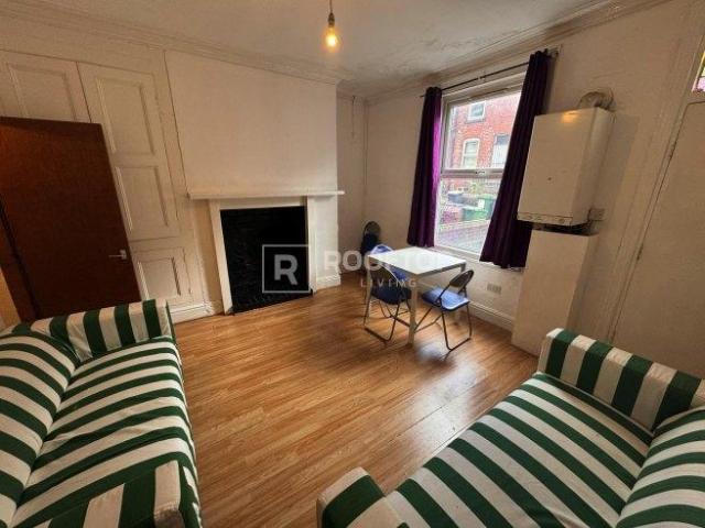House for rent in Hyde Park, West Yorkshire