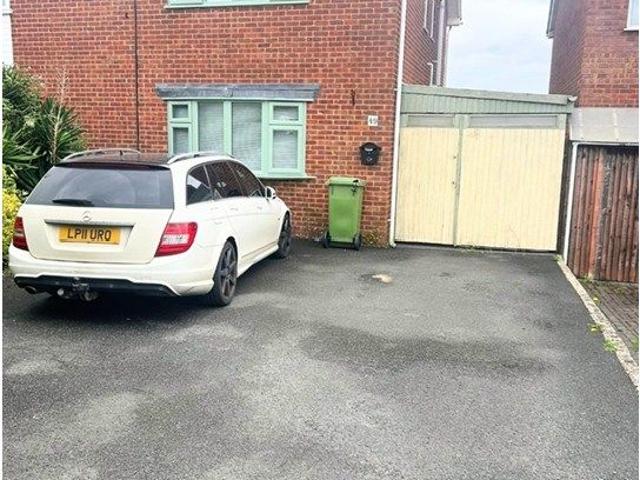 House for rent in Hesters Way, Golden Valley