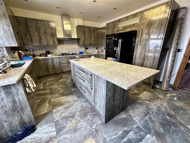House for rent in London Borough of Hounslow, Greater London