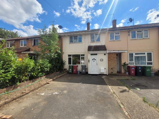 Apartment for rent in Britwell, Slough