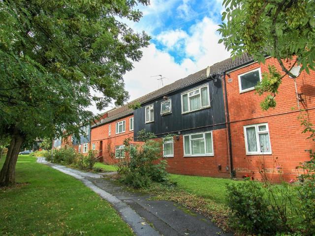 Apartment for rent in Ickenham, Greater London