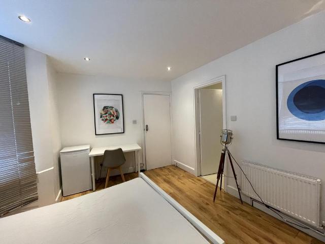 Apartment for rent in Shepherd's Bush, Greater London