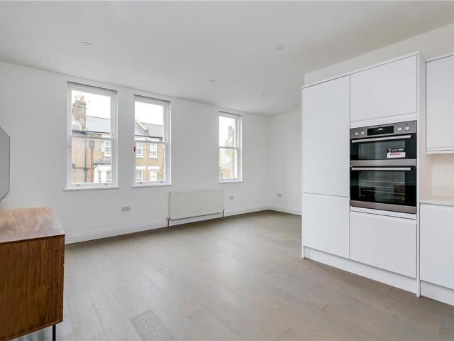 Apartment for rent in Shepherd's Bush, Greater London
