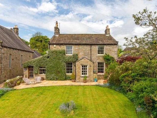House for sale in Skipton, North Yorkshire