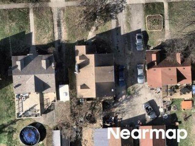House for sale in Roselawn, Ohio