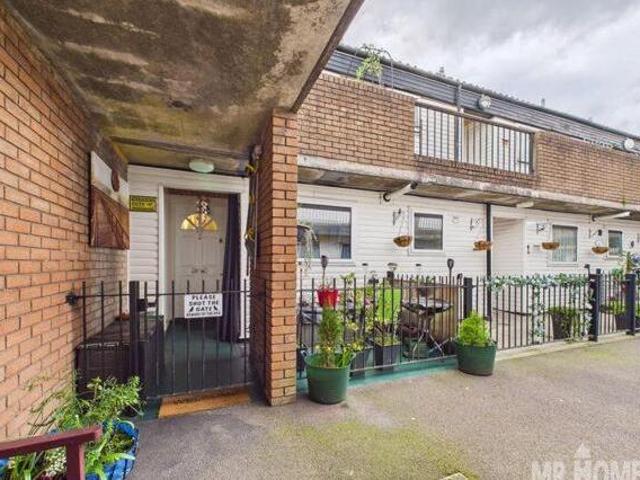 House for sale in Lyons, Greater London