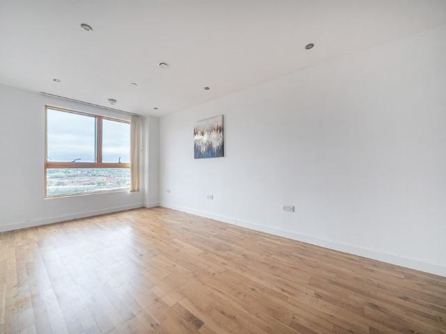 Apartment for rent in Reading