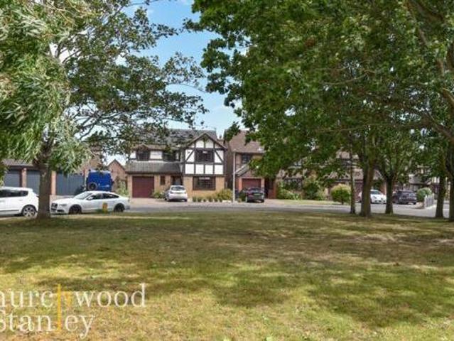House for sale in Dale Hill