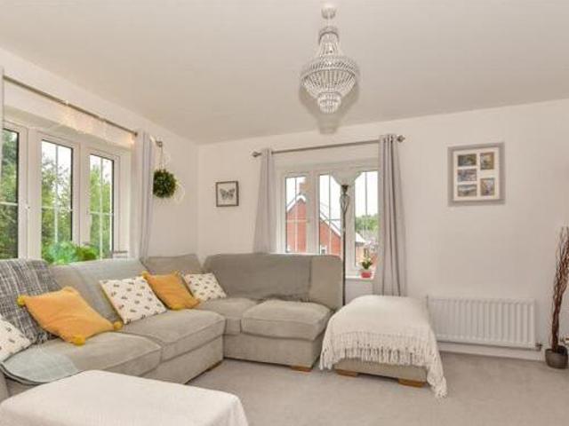 House for sale in Cranleigh, Waverley