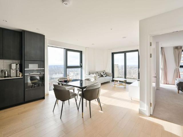 Apartment for rent in Elephant and Castle, Greater London