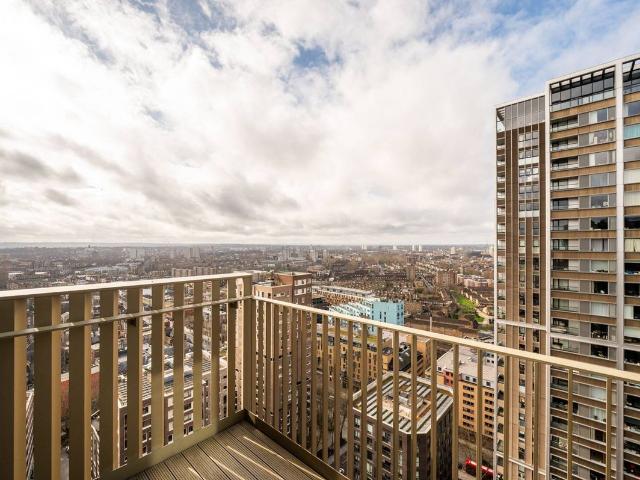 Apartment for rent in Walworth, Greater London