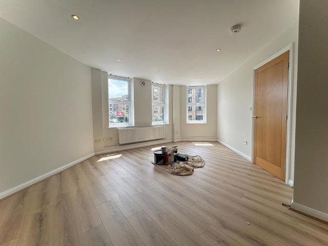 House for rent in Hackbridge, Greater London