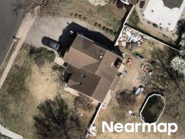 House for sale in Kendall Park, New Jersey
