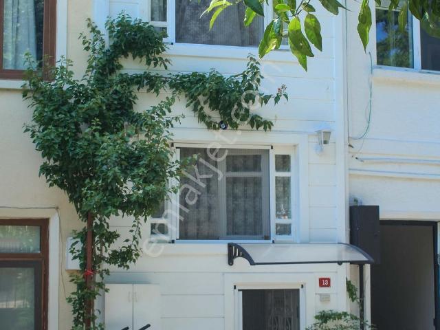 Adalar, İstanbul içerisinde satılık Villa
