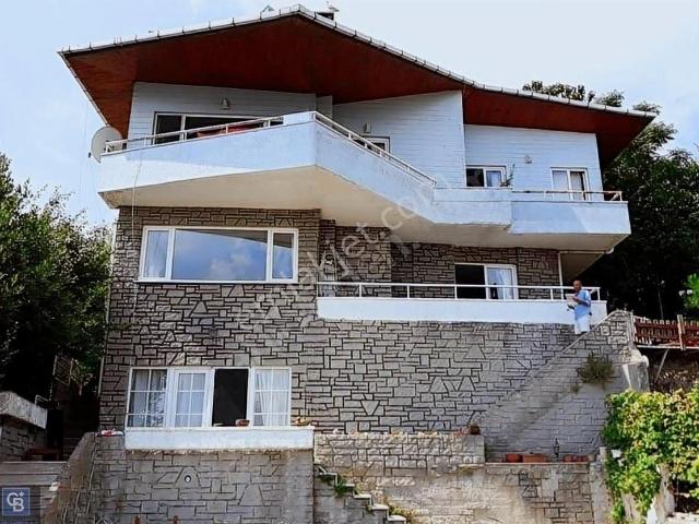 Adalar, İstanbul içerisinde satılık Villa