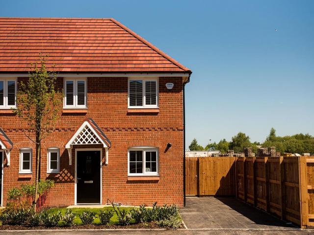 House for rent in Linnyshaw, Salford