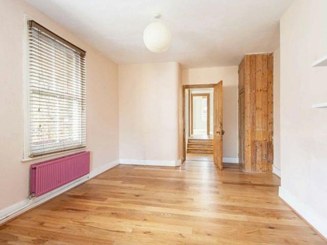 Apartment for rent in Cat Hill, Isle Of Man