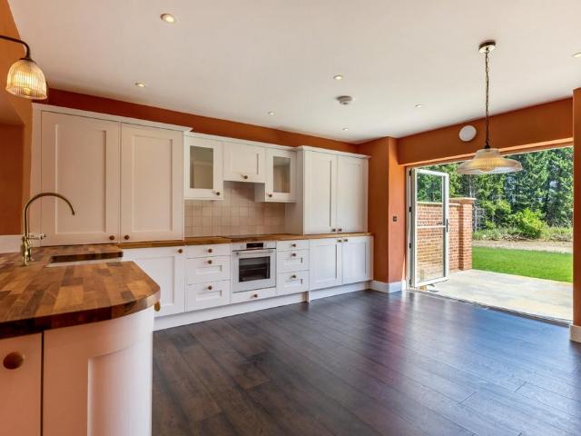 House for rent in Black Bourton, Oxfordshire