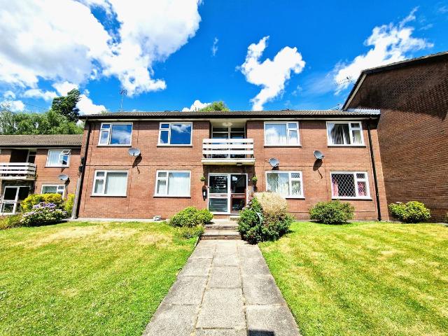 Apartment for rent in Heaton Park, Bury