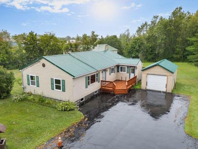House for sale in Maine
