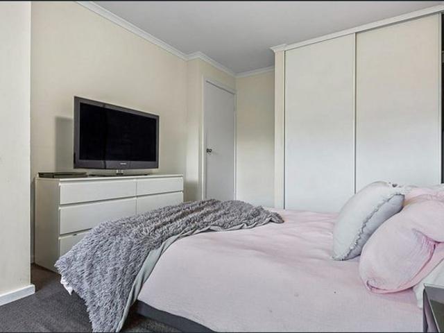 Townhouse for rent in Horseshoe Creek, South Australia