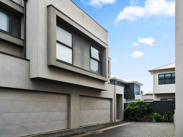 Townhouse for sale in Horseshoe Creek, South Australia