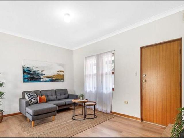 Apartment for rent in Prospect, Adelaide
