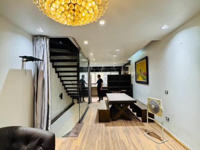 Nhà bán tại Hoàn Kiếm, Hà Nội