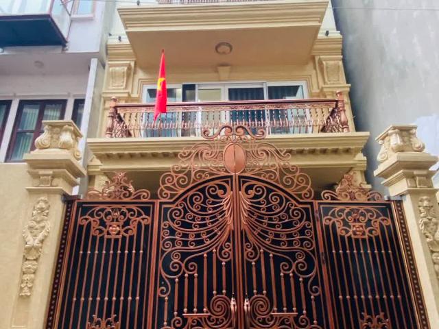 Nhà bán tại Hoàn Kiếm, Hà Nội