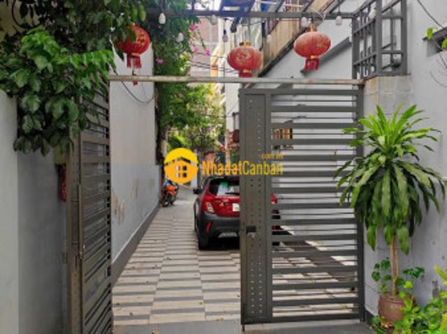 Nhà mặt phố bán