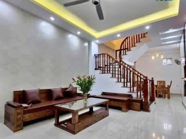 Nhà bán tại Hoàn Kiếm, Hà Nội
