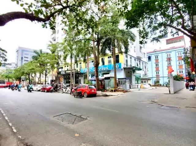 Nhà bán tại Hoàn Kiếm, Hà Nội