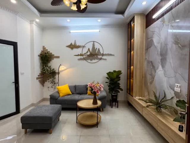 Nhà bán tại Hoàn Kiếm, Hà Nội
