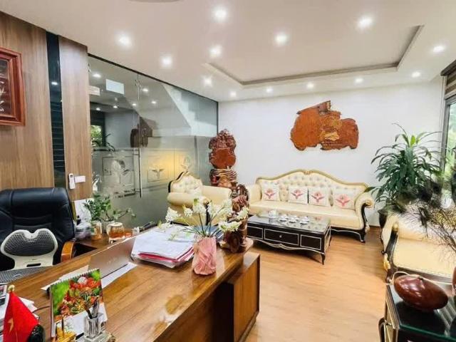 Biệt Thự bán tại Hoàn Kiếm, Hà Nội