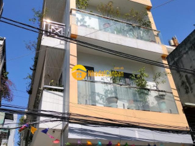 Nhà mặt phố bán