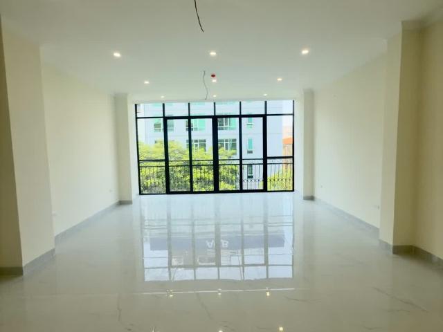 Nhà mặt phố bán tại Hoàn Kiếm, Hà Nội