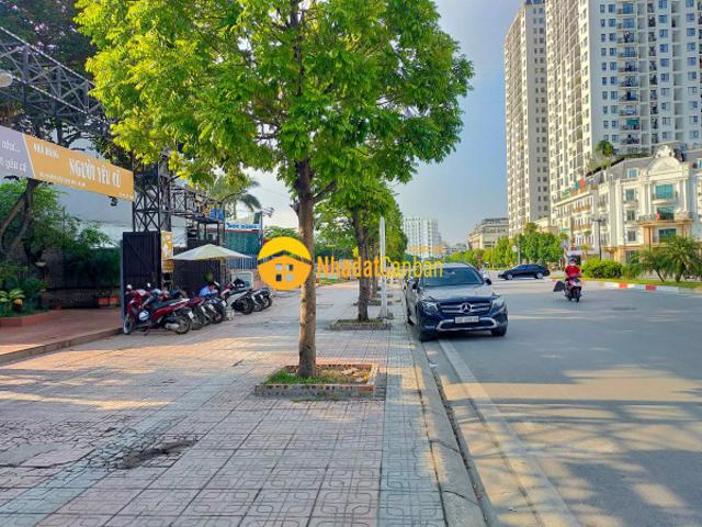 Mặt bằng bán