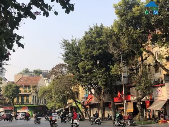 Nhà mặt phố bán tại Hoàn Kiếm, Hà Nội
