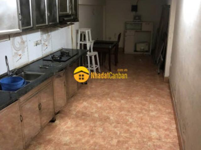 Nhà mặt phố bán