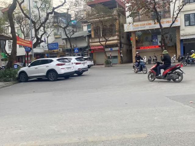 Nhà bán tại Hoàn Kiếm, Hà Nội