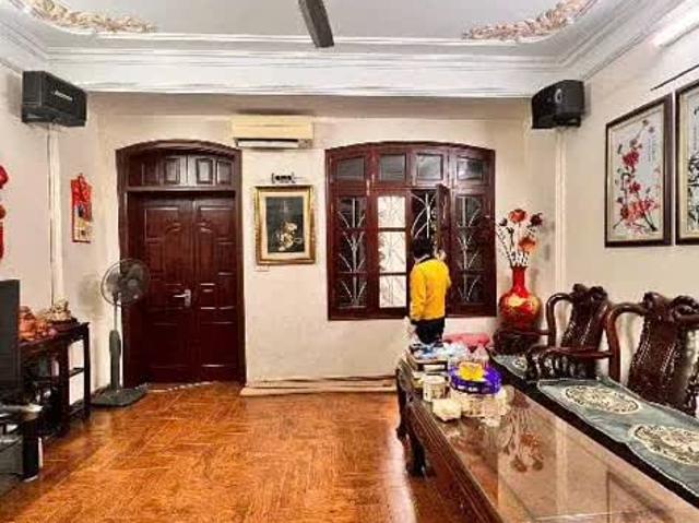 Nhà bán tại Hoàn Kiếm, Hà Nội