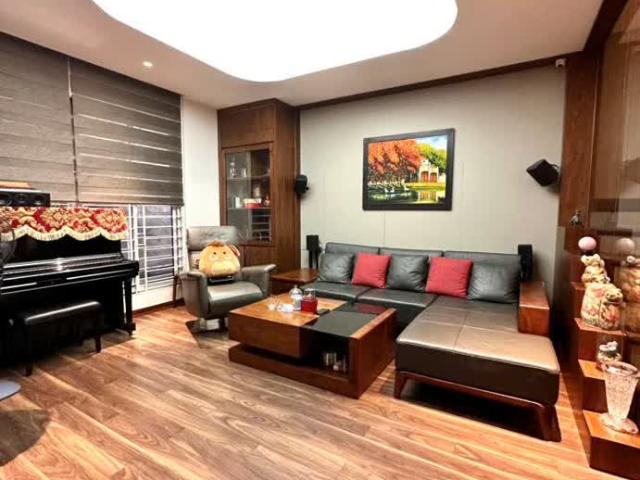 Nhà bán tại Hoàn Kiếm, Hà Nội