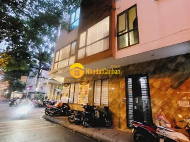 Nhà mặt phố bán