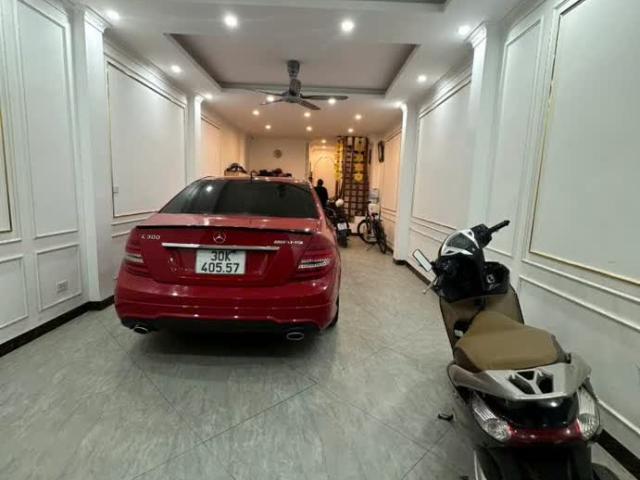 Nhà mặt phố bán tại Hoàn Kiếm, Hà Nội