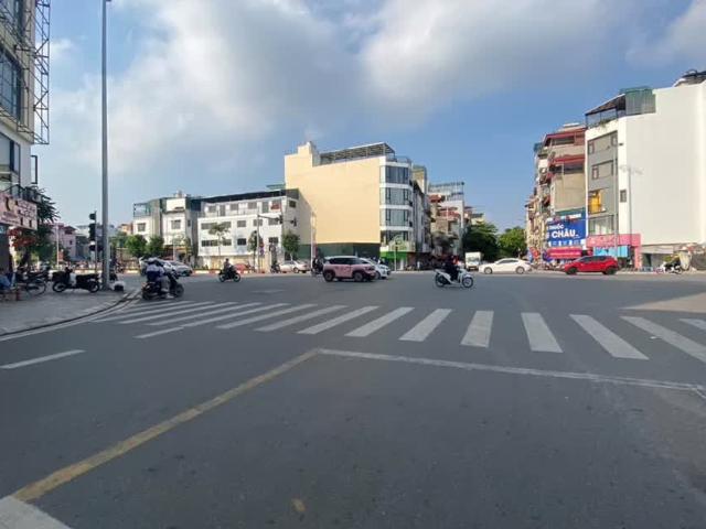 Nhà bán tại Hoàn Kiếm, Hà Nội