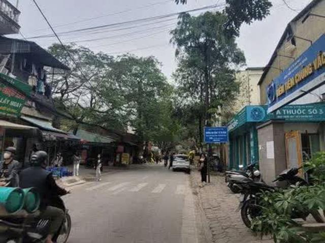 Nhà mặt phố bán tại Hoàn Kiếm, Hà Nội